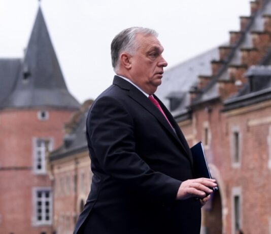 Через посты в Telegram венгров запугивают возможным поражением Орбана на выборах – исследование