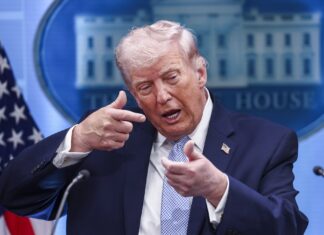 Пакистан призывает США продолжить переговоры с Ираном. Трамп прокомментировал