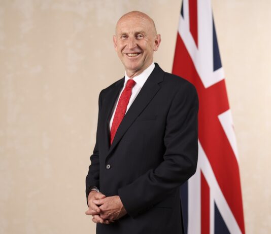 Британия заявила о провале секретной операции Путина с подводными лодками