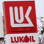 ~2000 заправок: Штаты на полгода продлили исключение из санкций для зарубежных АЗС «Лукойла»