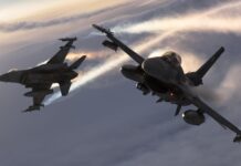 Два польских аэропорта останавливали полеты из-за комбинированной атаки РФ по Украине