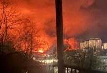 В России заявили об атаке дронов на нефтеперерабатывающий завод в Туапсе