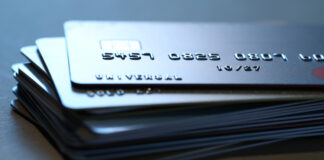 НБУ: В 2025 году мошеннических операций с картами стало меньше, но сумма убытков выросла