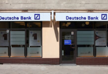 Крупнейший банк Германии признался в возможных нарушениях санкций против России