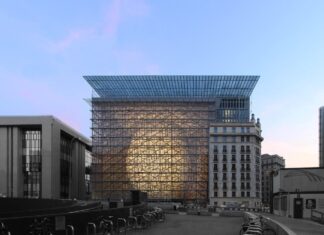 «Мы делаем это, потому что дураки». В ЕС признают: пропаганда РФ пользуется открытостью Брюсселя