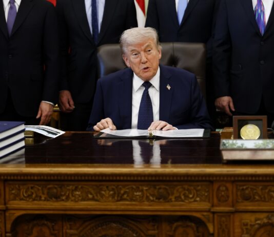 Euractiv: В Европе опасаются, что разговоры в ЕС об оборонной помощи спровоцируют Трампа