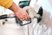 ЕС рассматривает переход на дистанционную работу и ограничивает авиаперелеты для экономии топлива во время кризиса