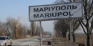 Взрывы в оккупированном Мариуполе: украинские силы заявляют об ударах по военным объектам