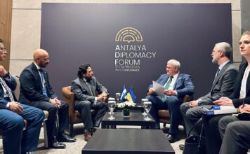 Сибига: пора снимать не только Ормузскую блокаду, но и «Орбановскую»