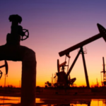 Нефтяные доходы не спасут «отца русской демократии» — Устенко