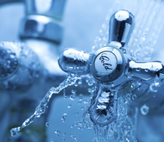 Отключение канализации и затопление квартир: эксперт описал худший сценарий блэкаута