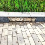 В центре оккупированного Мариуполя рушится Театральный сквер, — ФОТОФАКТ