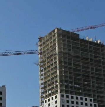 Мариуполь без мариупольцев: оккупанты раскрыли, кто на самом деле заселяет город