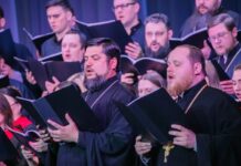 В оккупированном Мариуполе устроили «пасхальный праздник» в драмтеатре, где погибли сотни человек, — ФОТО