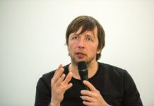 Во Львове презентовали книгу Евгения Малолетки «Осада Мариуполя», — ФОТО