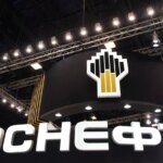 «Роснефть» потеряла почти 73% прибыли за год