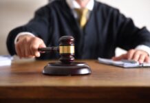 Работник ТЦК впервые получил приговор за препятствование омбудсмену