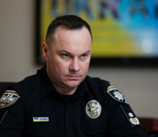 Жил в РФ и имел разрешение на оружие: Выговский рассказал новые детали о киевском стрелке