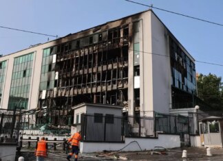 Россия намеренно атакует американские компании в Украине. Белый дом молчит