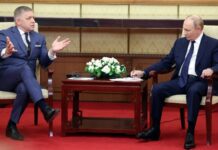 Фицо анонсировал короткую встречу с Путиным в Москве. На парад не придет