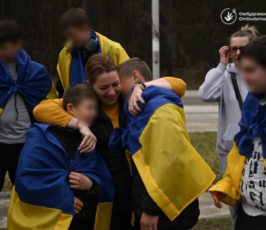 ЕС введёт дополнительные антироссийские санкции из-за депортации украинских детей
