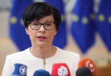 В Еврокомиссии надеются, что Украина получит первый транш кредита ЕС на следующей неделе