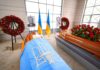 До Києва доставили останки лідера ОУН Андрія Мельника та його дружини – фото