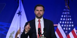Вэнс ответил на предложение Ирана передать России обогащенный уран