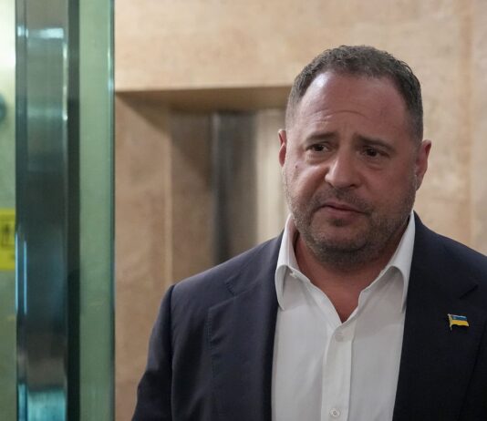 За Ермака внесли меньше половины залога, 30 млн гривен дал Ребров, — источники