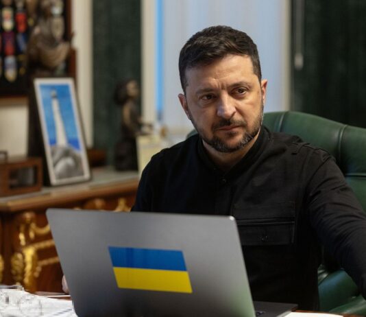 Украина атаковала газовые объекты РФ в 1500 километрах от границы, — Зеленский