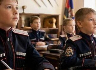 «Военизированная обучение для детей»: историк объяснил опасность «казачьих классов» в Мариуполе и Донецке