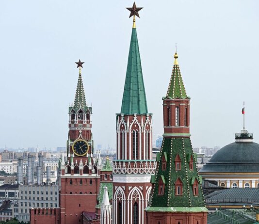 Заработала на кризисе союзника: как война в Иране помогла РФ впервые за год «подлатать» бюджет