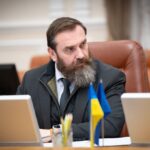 Выезд студентов за границу: Лисовой объяснил, является ли ситуация критической