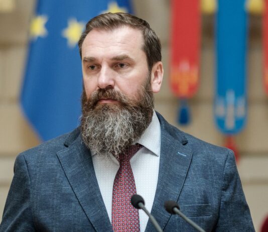 В МОН раскрыли, сколько украинцев будут сдавать НМТ в этом году
