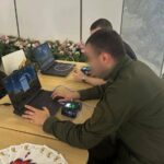 В Мариуполе Росгвардия провела для школьников урок с дронами и спецзадачами, — ФОТО