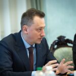 «Работайте или воюйте»: Соболев указал на важный нюанс относительно бронирования