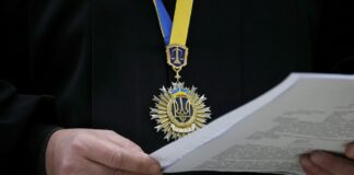 Еще один фигурант дела «Мидас» решил судиться с Зеленским