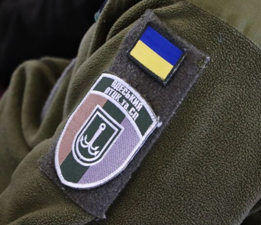 В Одессе напали на авто ТЦК, часть военнообязанных сбежала