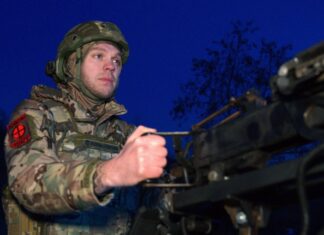 В Украине несмотря на режим «тишины» продолжаются тревоги и фиксировали дроны с КАБами