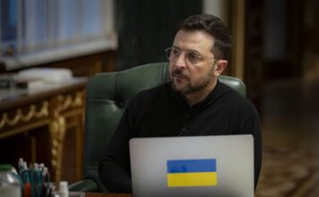 Без Ермака, но со «старой гвардией»: с кем теперь советуется Зеленский