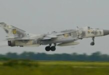 Воздушные силы — в Хмельницкой области разбился бомбардировщик Су-24М, экипаж погиб
