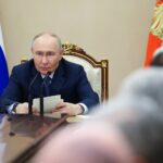 Зеленський пропонував два варіанти, де б можна зустрітися з Путіним
