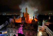 Через масований удар по Києву горить лавра, росте кількість загиблих та поранених – фото, відео