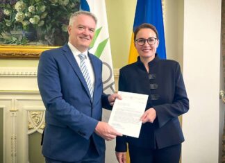 Україна знов подала заявку на членство в ОЕСР, розраховує на статус кандидата