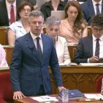 Мадяр: Угорщина попри рішення ЄС дасть прихисток угорцям з України, що їдуть «від війни і призову»