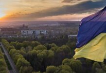«Не быдло заводское». Как украинская элита разрушала самый распространенный миф о Донетчине, — ФОТО, ВИДЕО