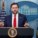 Вэнс ответил, когда примет решение о возможном участии в выборах президента США