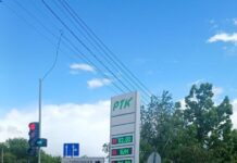 В Мариуполе начал исчезать бензин: оккупанты ограничивают продажу топлива