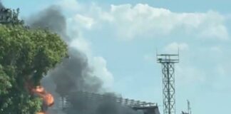 Удар по военной логистике: в Мариупольском порту вспыхнул масштабный пожар, — ФОТО, ВИДЕО