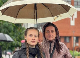 Мариупольцы по всей Украине вышли на акции в поддержку военнопленных, – ФОТО